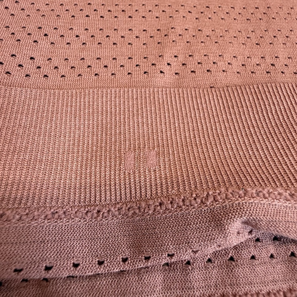 Lululemon Breeze By Long Sleeve Top Mesh Perforated Running Shirt 6 Dusty Rose - Picture 6 of 11